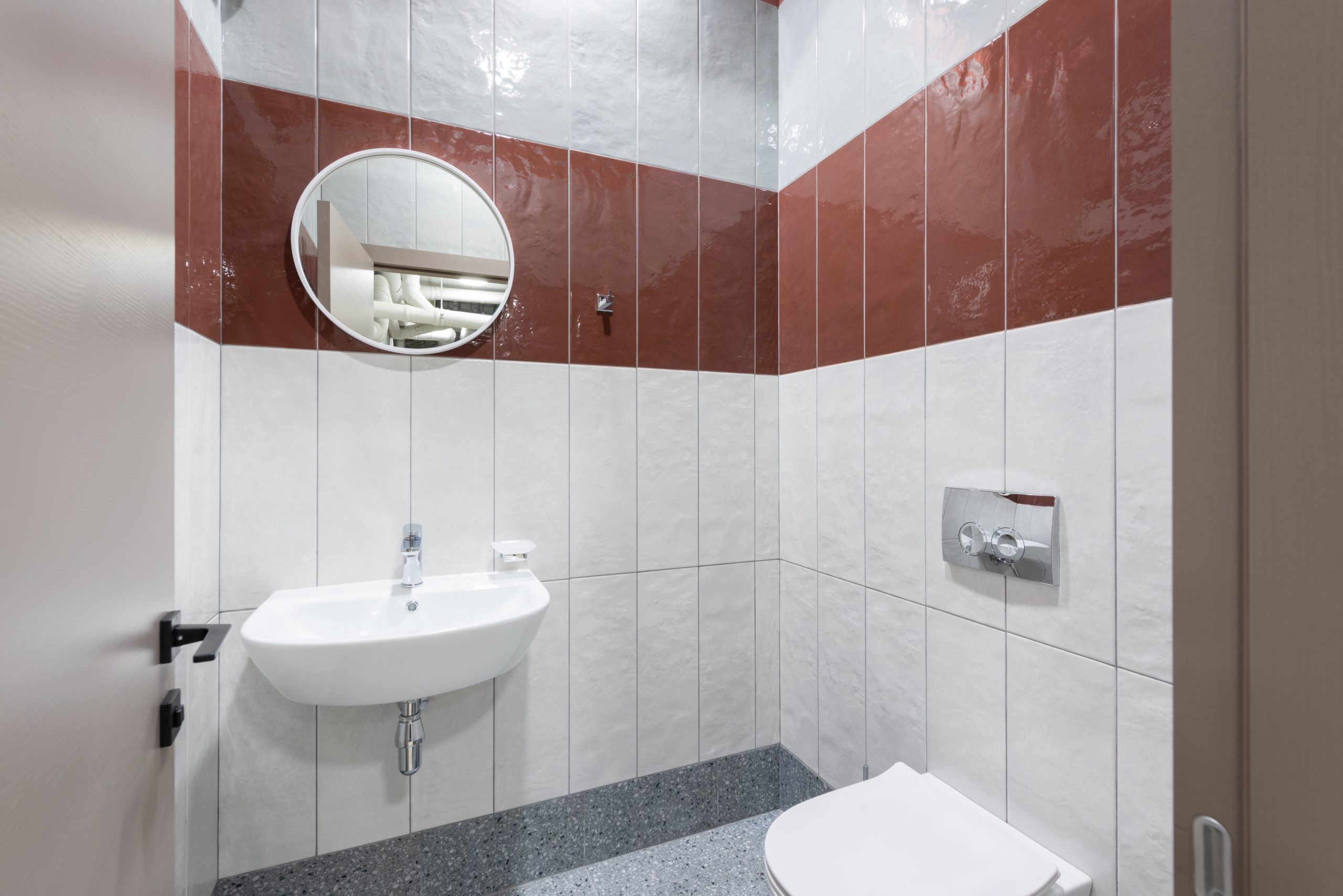 Read more about the article Swahili Vocabulary for the Bathroom